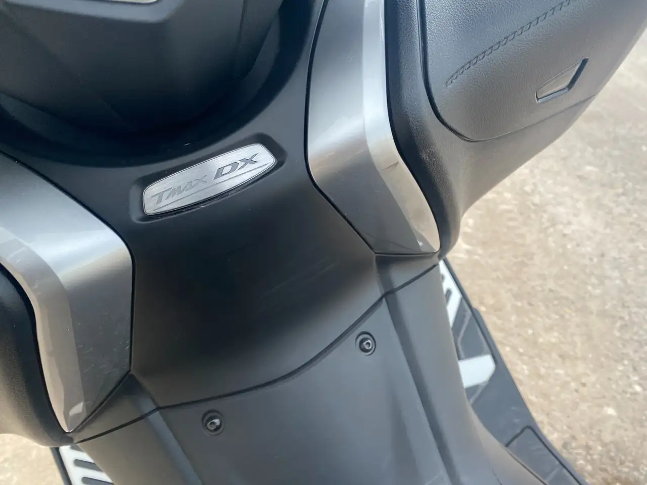 Yamaha TMAX 530 – Vista 4