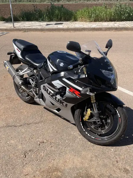 Suzuki GSX-R600 4500 € 2007 Badajoz - 2