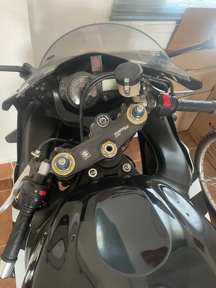 Suzuki GSX-R600 - Vista 6