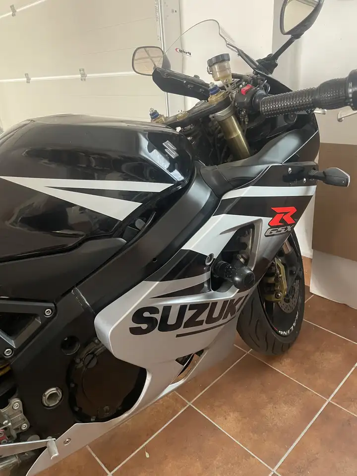 Suzuki GSX-R600 - Vista 8