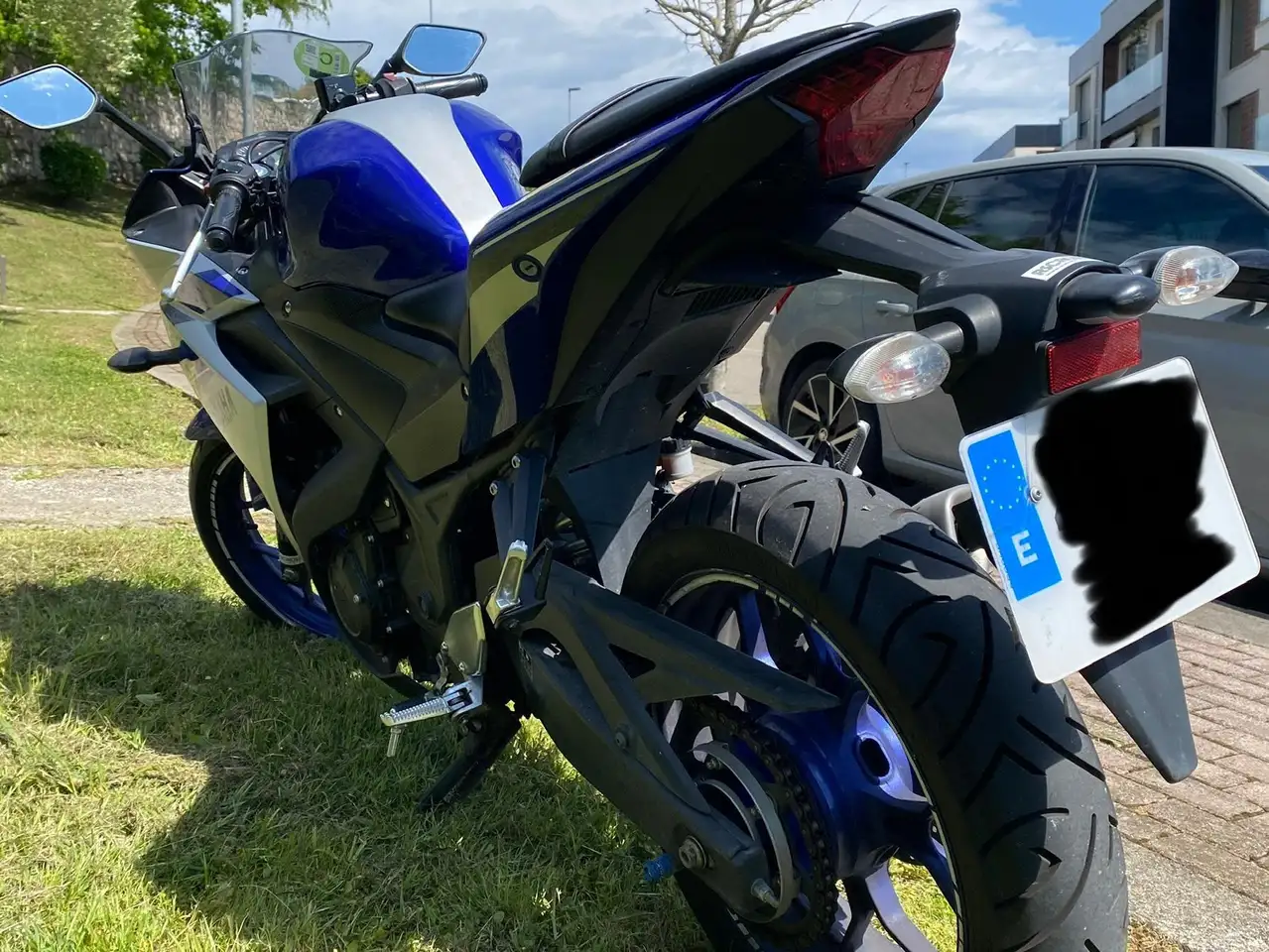 Yamaha YZF-R3 - Vista 4
