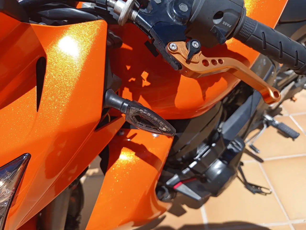 Kawasaki Z750 – Vista 7