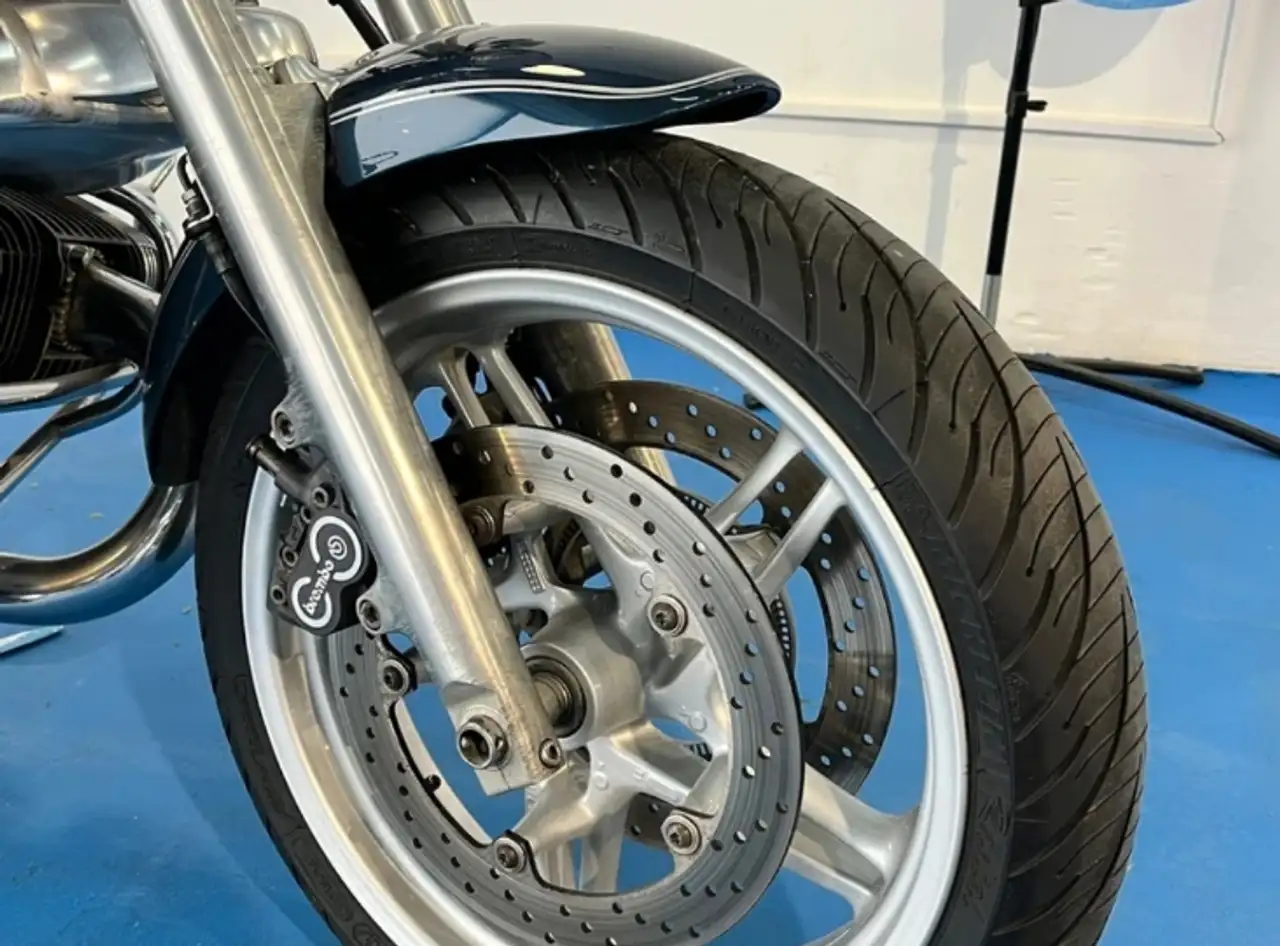 BMW R 1200 C - Vista 10