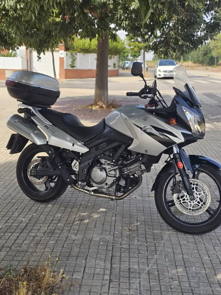 Suzuki V-Strom 650 - Vista 3