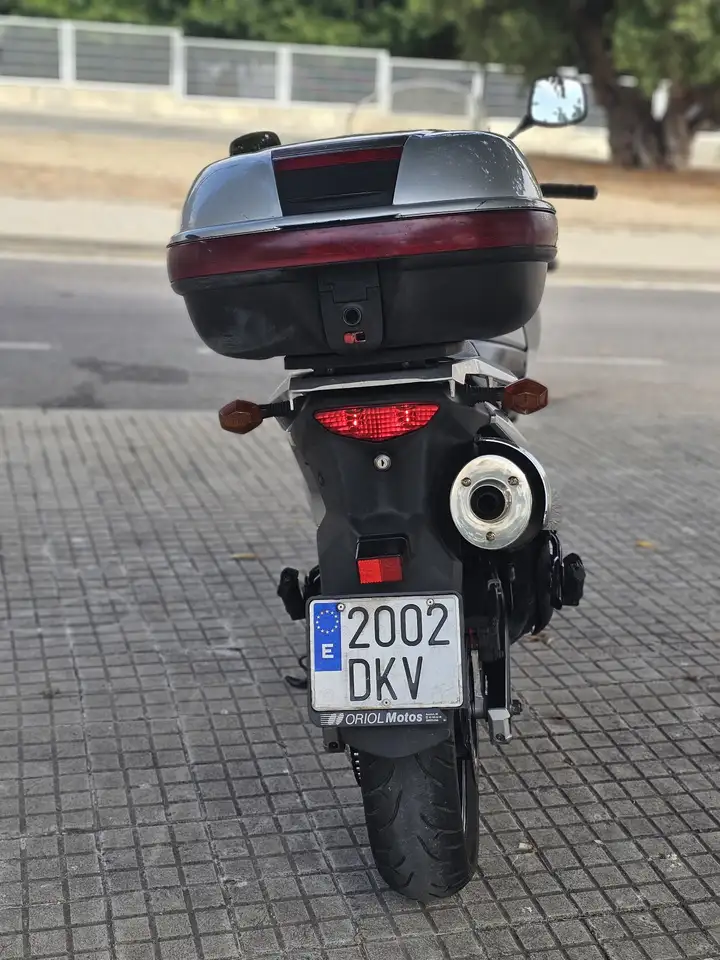 Suzuki V-Strom 650 - Vista 5