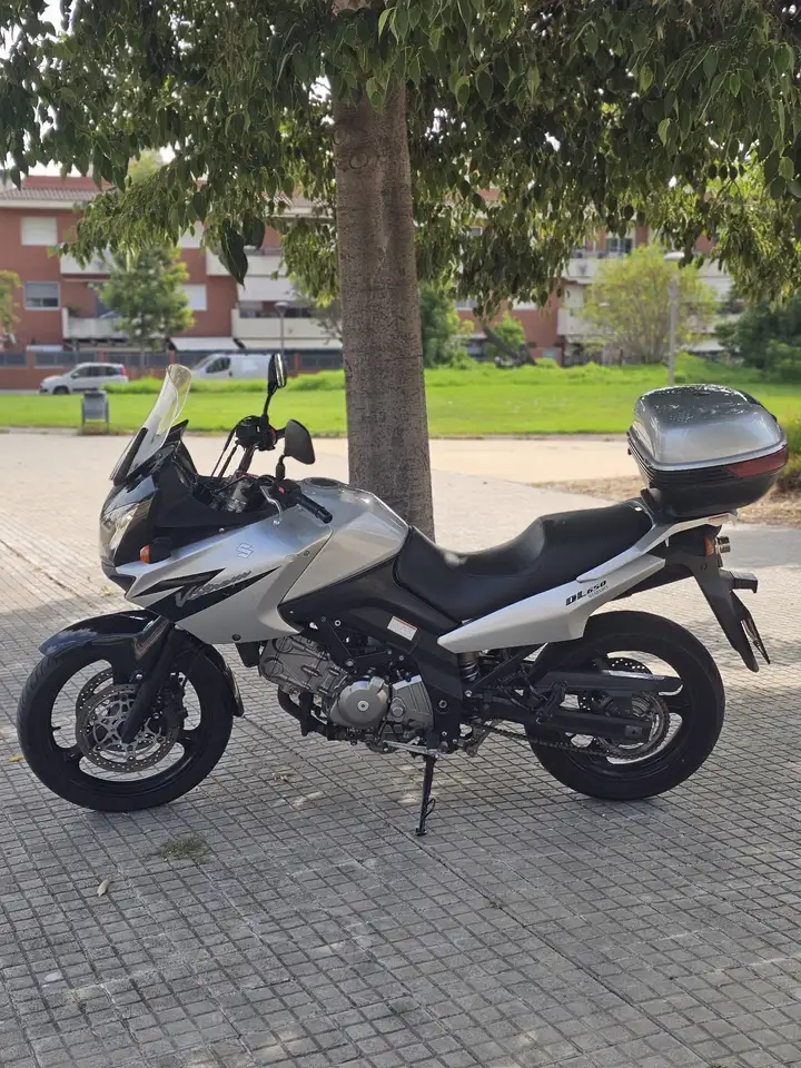Suzuki V-Strom 650 - Vista 6