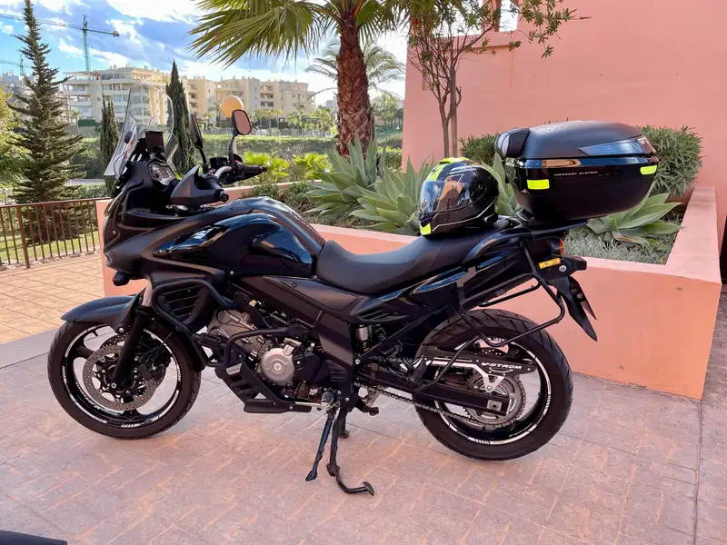 Suzuki V-Strom 650 4600 € 2013 Málaga - 1