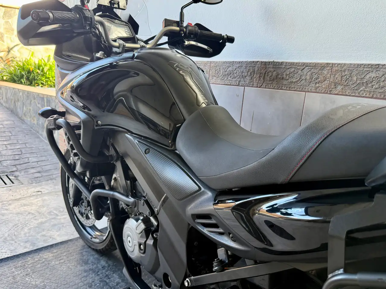Suzuki V-Strom 650 – Vista 5