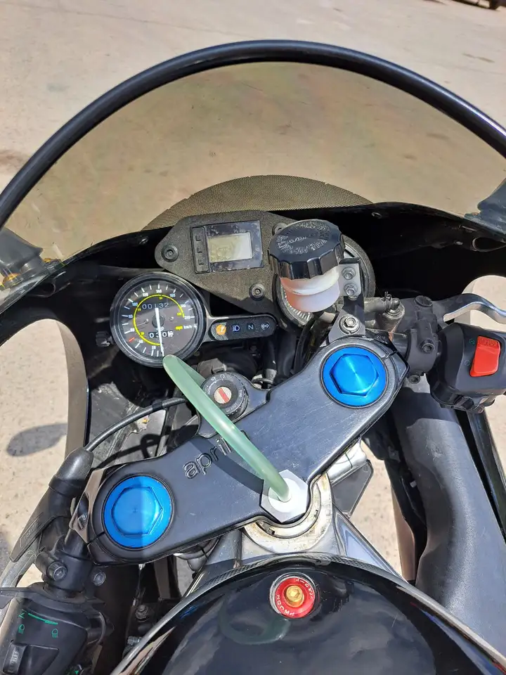 Aprilia RS 125 - Vista 9