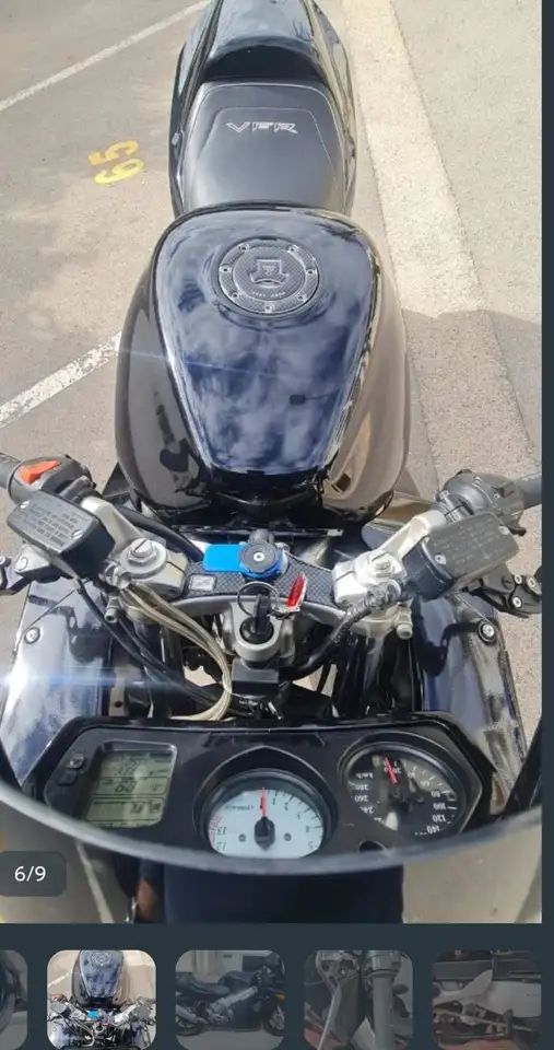 Honda VFR800F - Vista 11