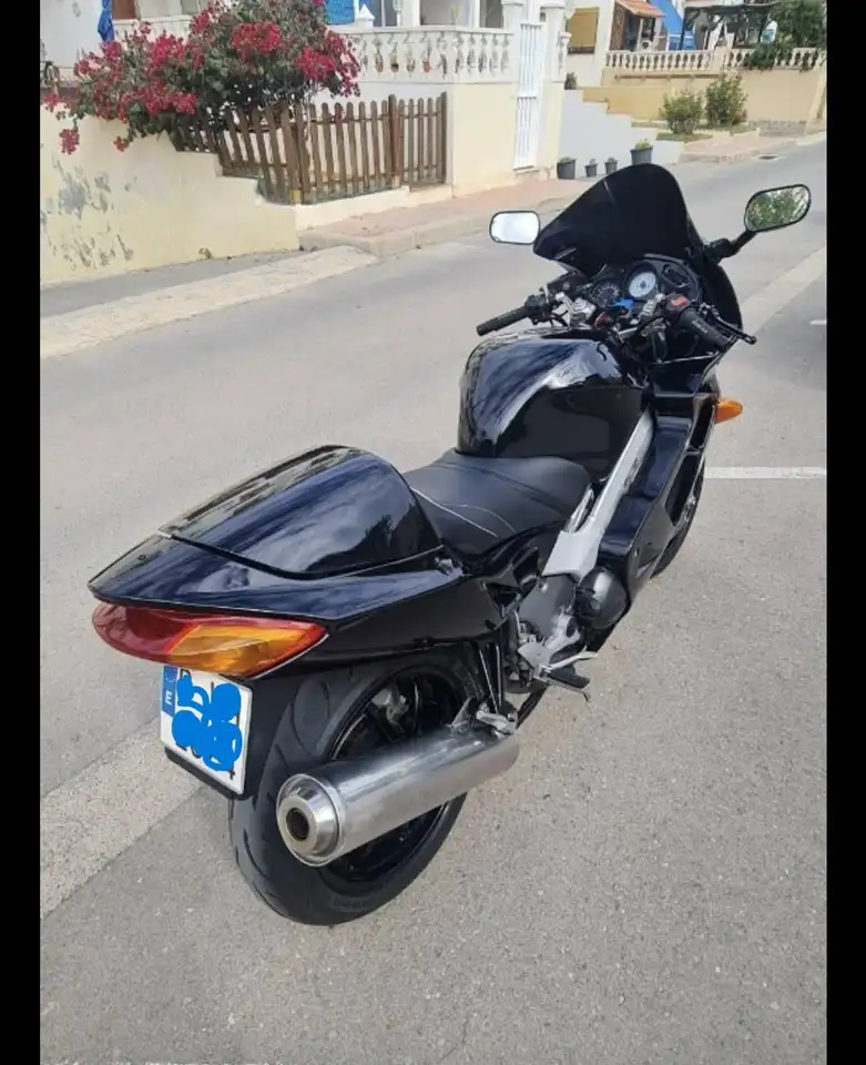Honda VFR800F - Vista 3