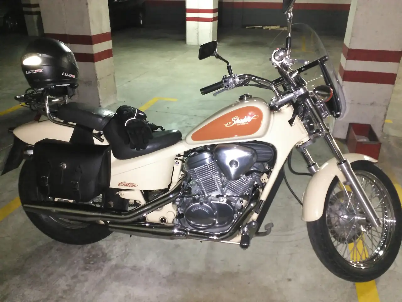 Honda Shadow 600 – Vista 5