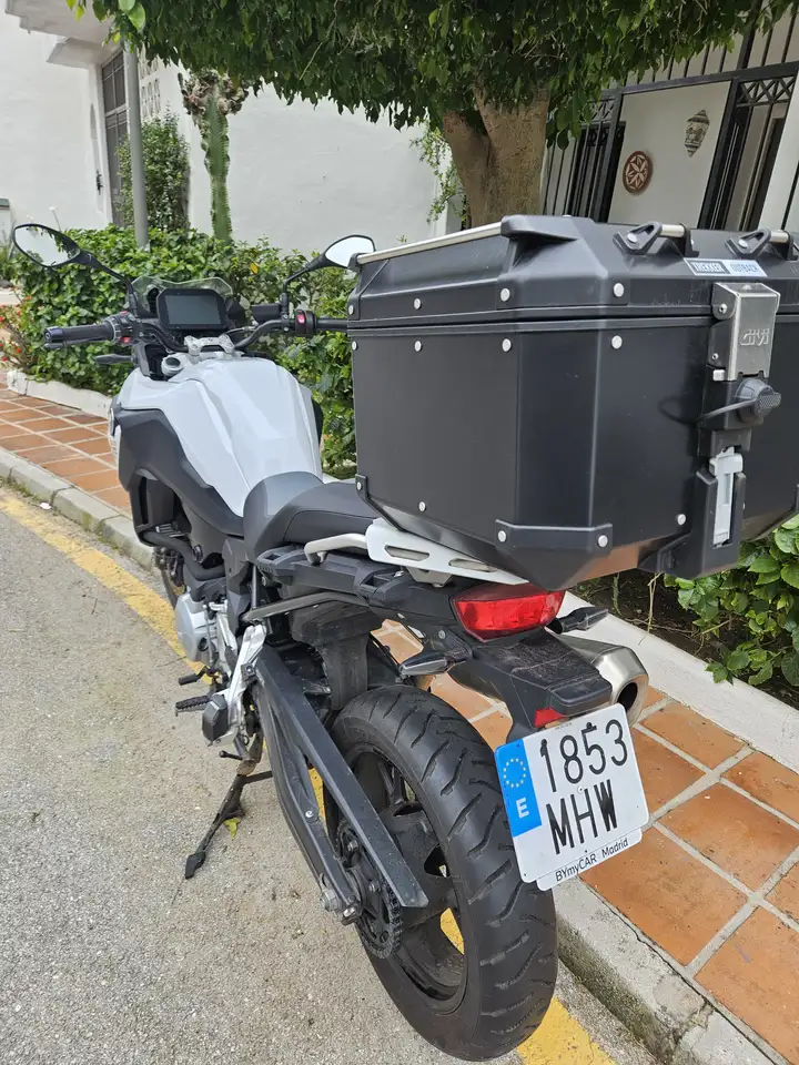 BMW F 750 GS – Vista 3