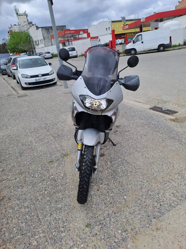 Honda Transalp – Vista 5