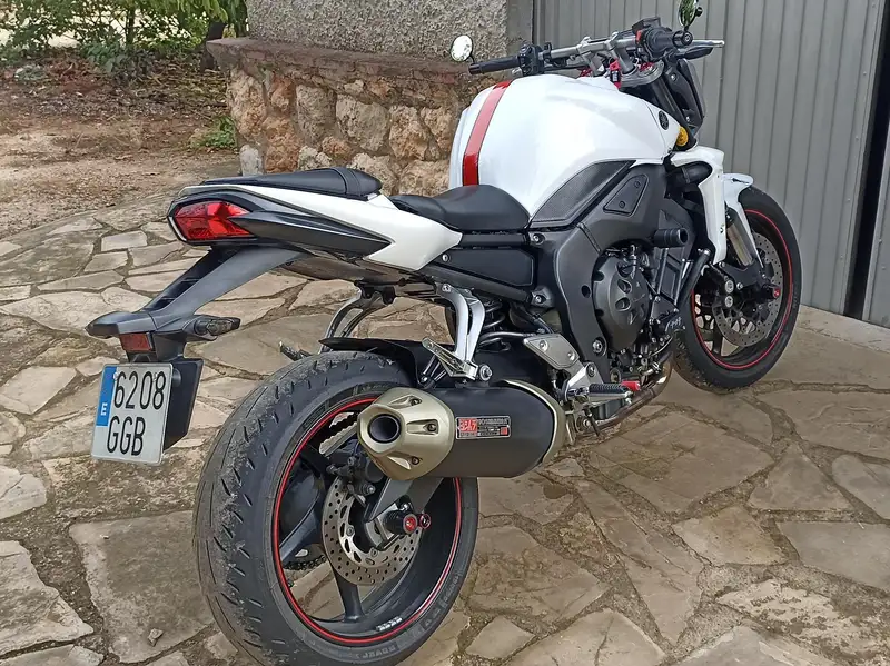 Yamaha FZ 1 5300 € 2008 Tarragona - 2