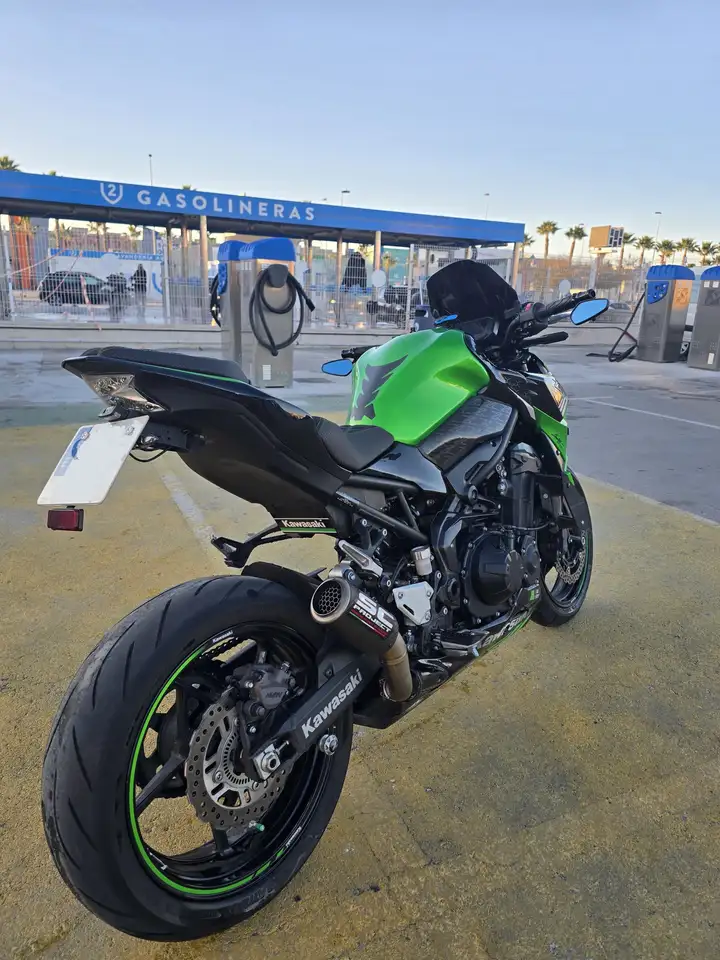 Kawasaki Z900 – Vista 3
