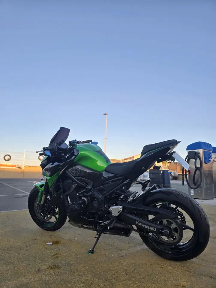 Kawasaki Z900 – Vista 6