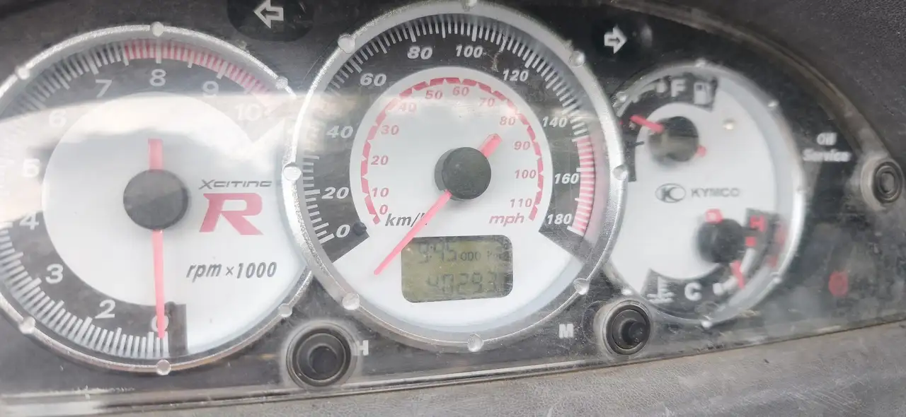 Kymco Xciting 500 – Vista 2