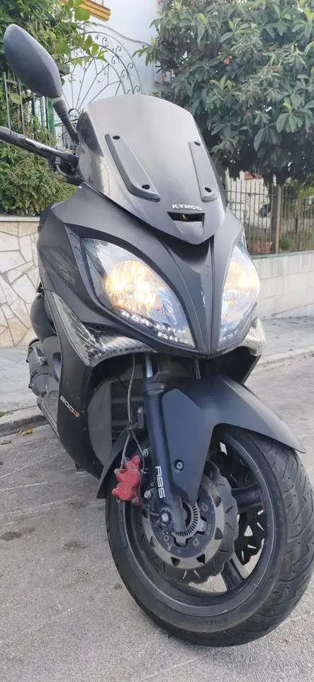 Kymco Xciting 500 – Vista 4