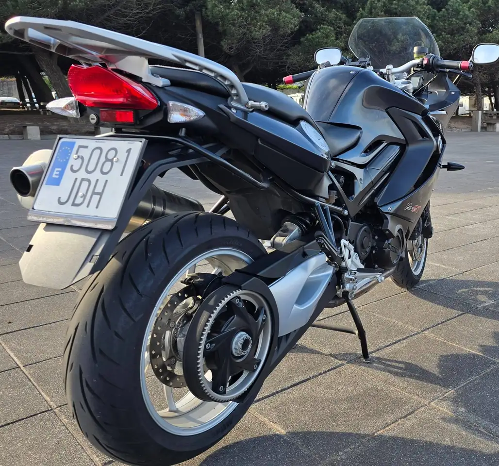 BMW F 800 GT - Vista 8