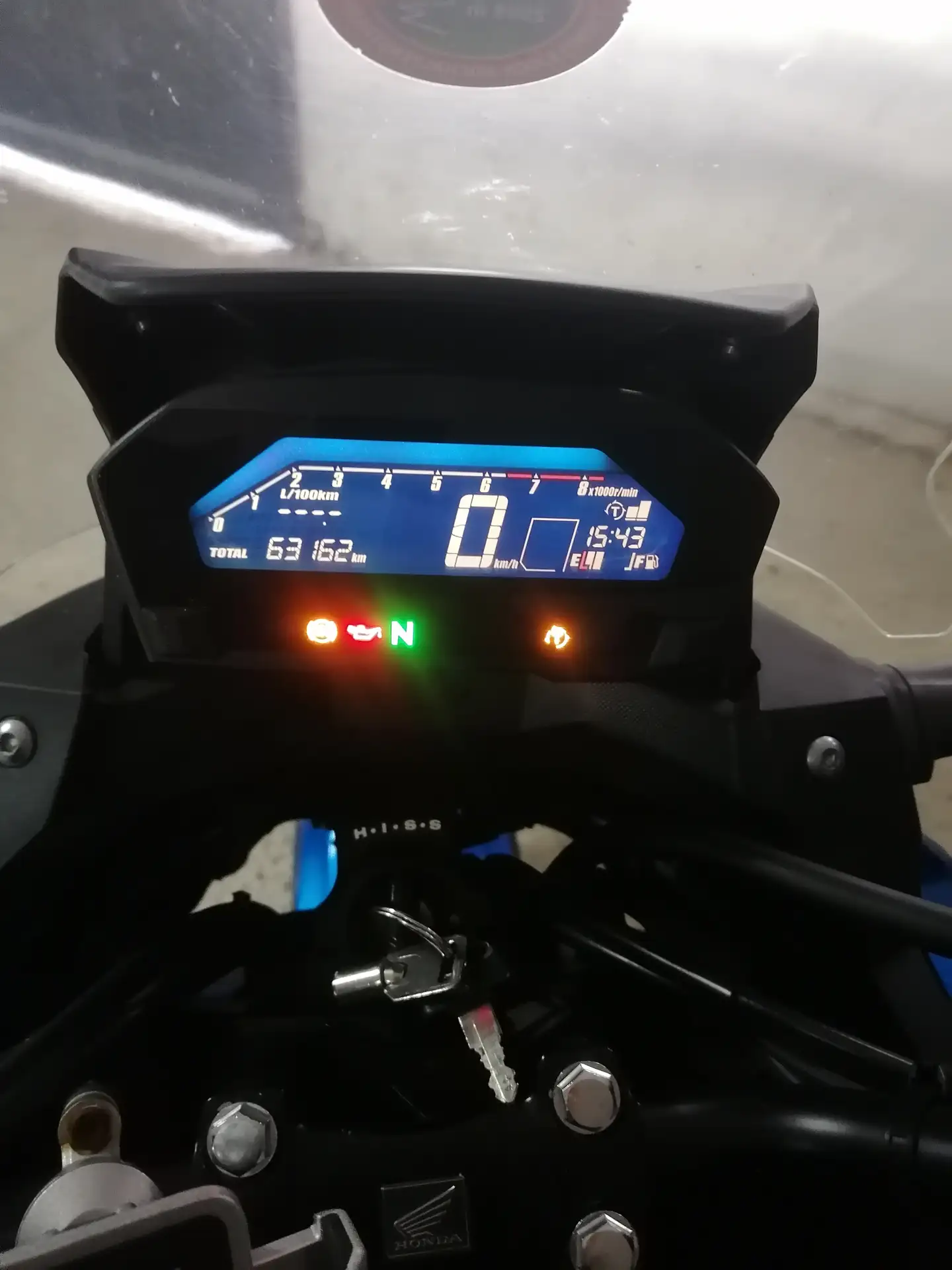 Honda NC 750 – Vista 4