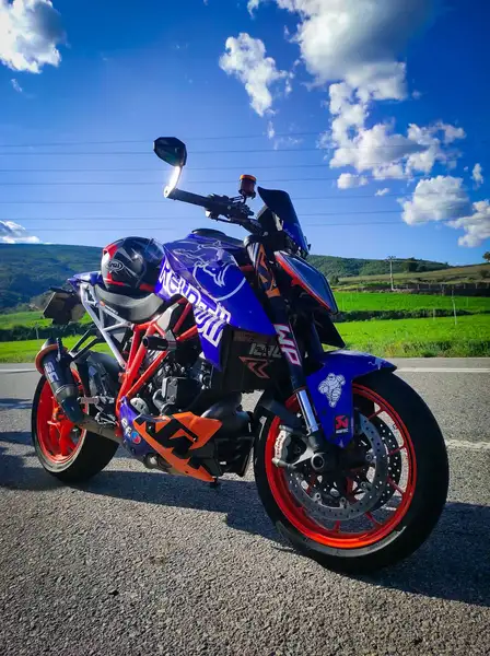 KTM 1290 Super Duke R 9500 € 2019 Barcelona - 1