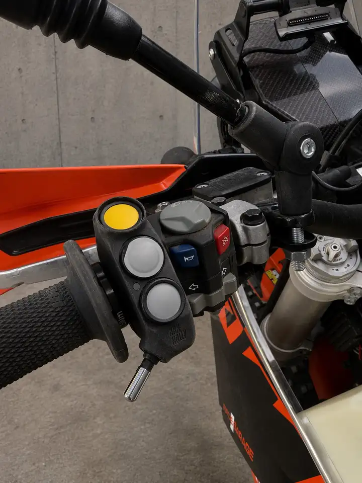 KTM 350 EXC – Vista 8