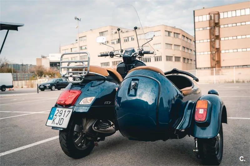 Vespa GTV 250 ie – Vista 11