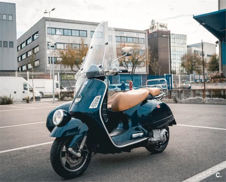 Vespa GTV 250 ie – Vista 3