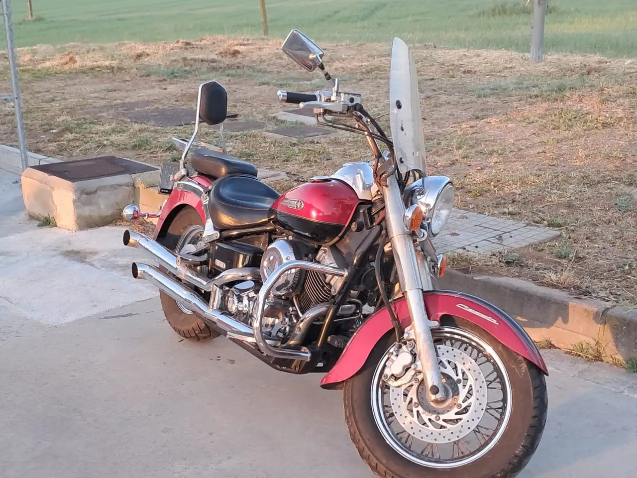 Yamaha XVS 650 Drag Star – Vista 2