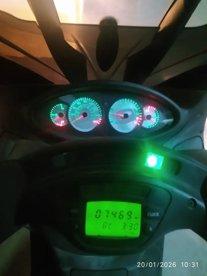 Piaggio X 9 – Vista 4