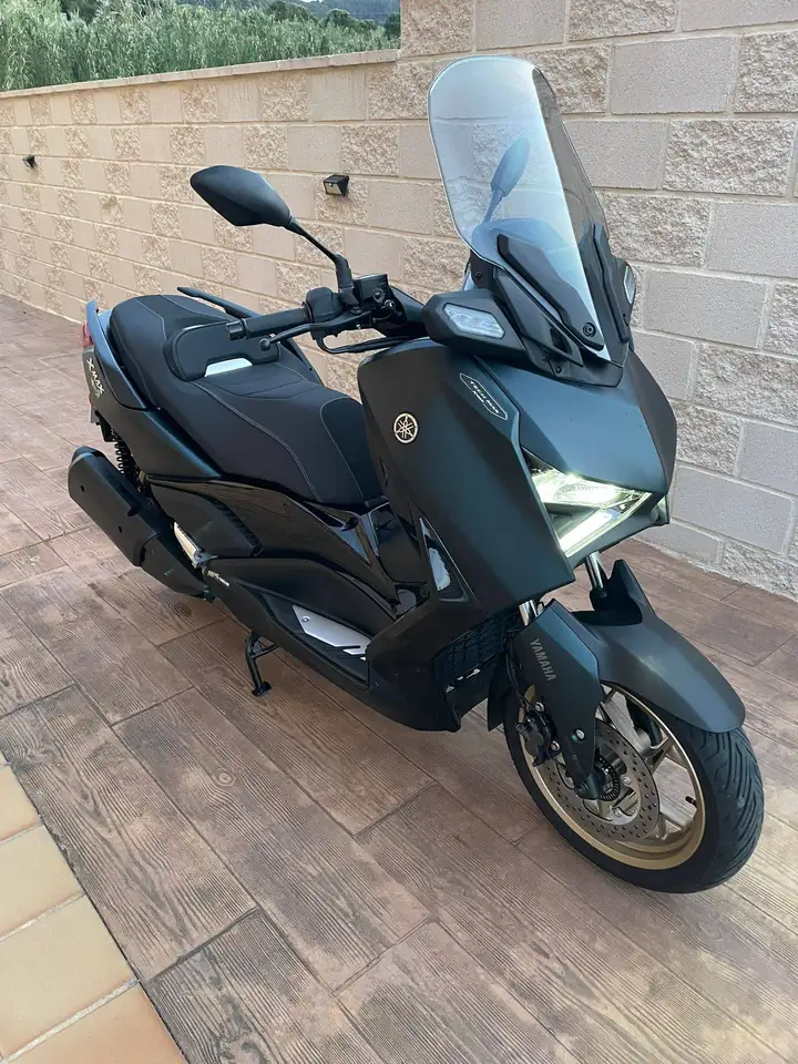 Yamaha XMAX 300 – Vista 2