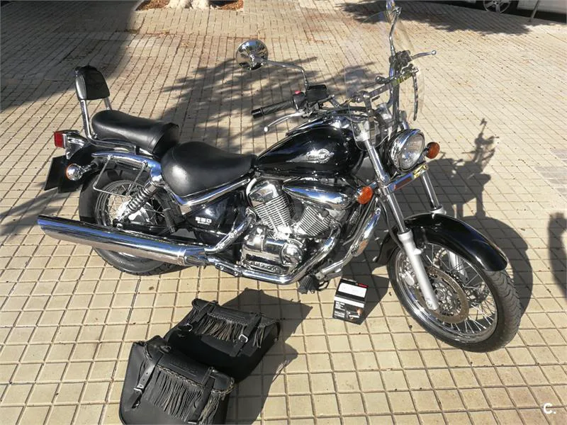 Suzuki Intruder 250 LC – Vista 2