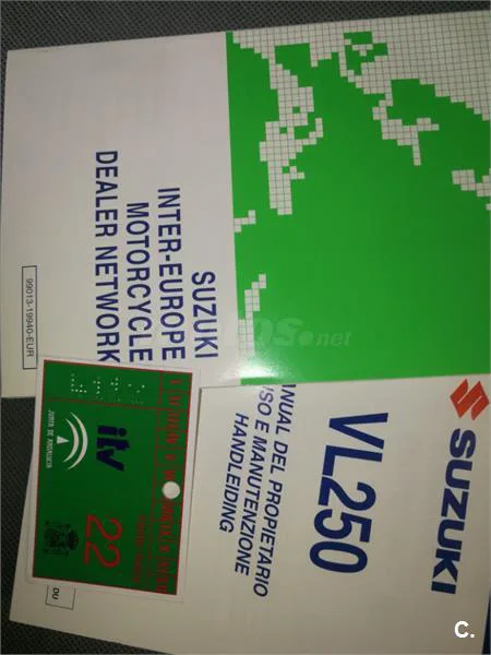 Suzuki Intruder 250 LC – Vista 5