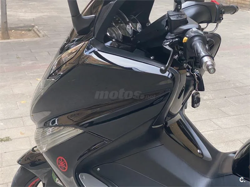 Yamaha TMAX 500 – Vista 4