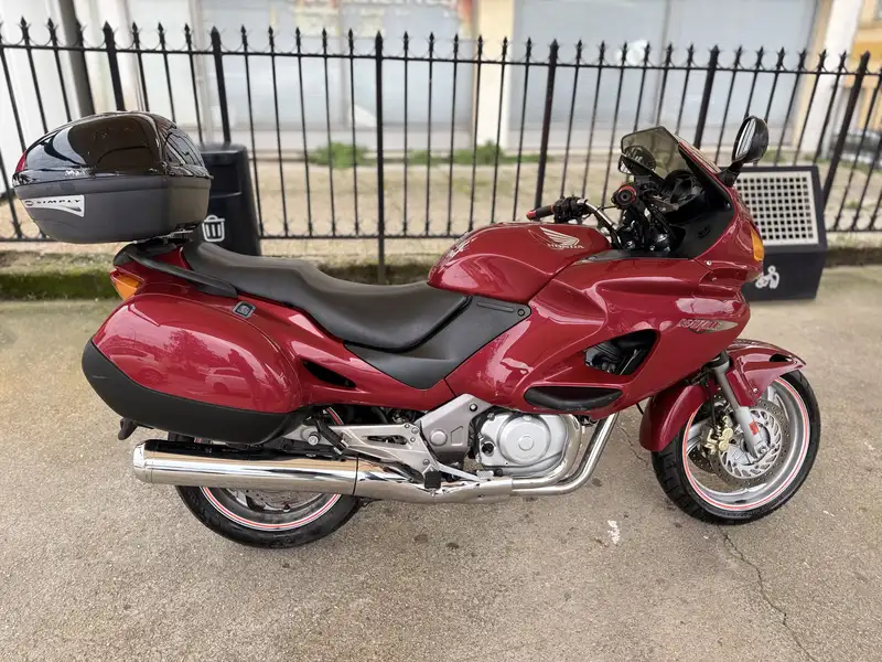 Honda Deauville 2700 € 2002 Salamanca - 1