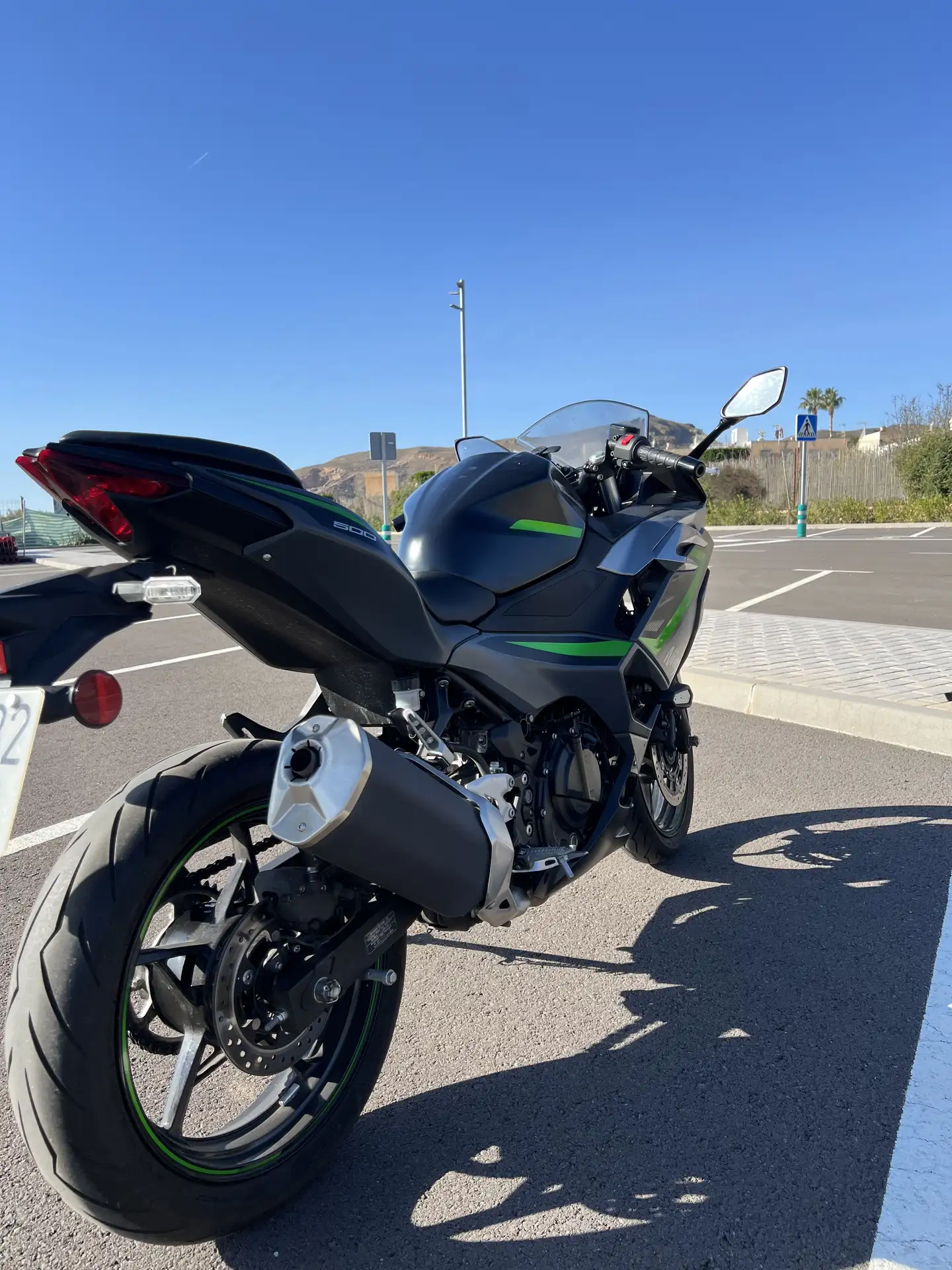 Kawasaki Ninja 500 SE – Vista 3