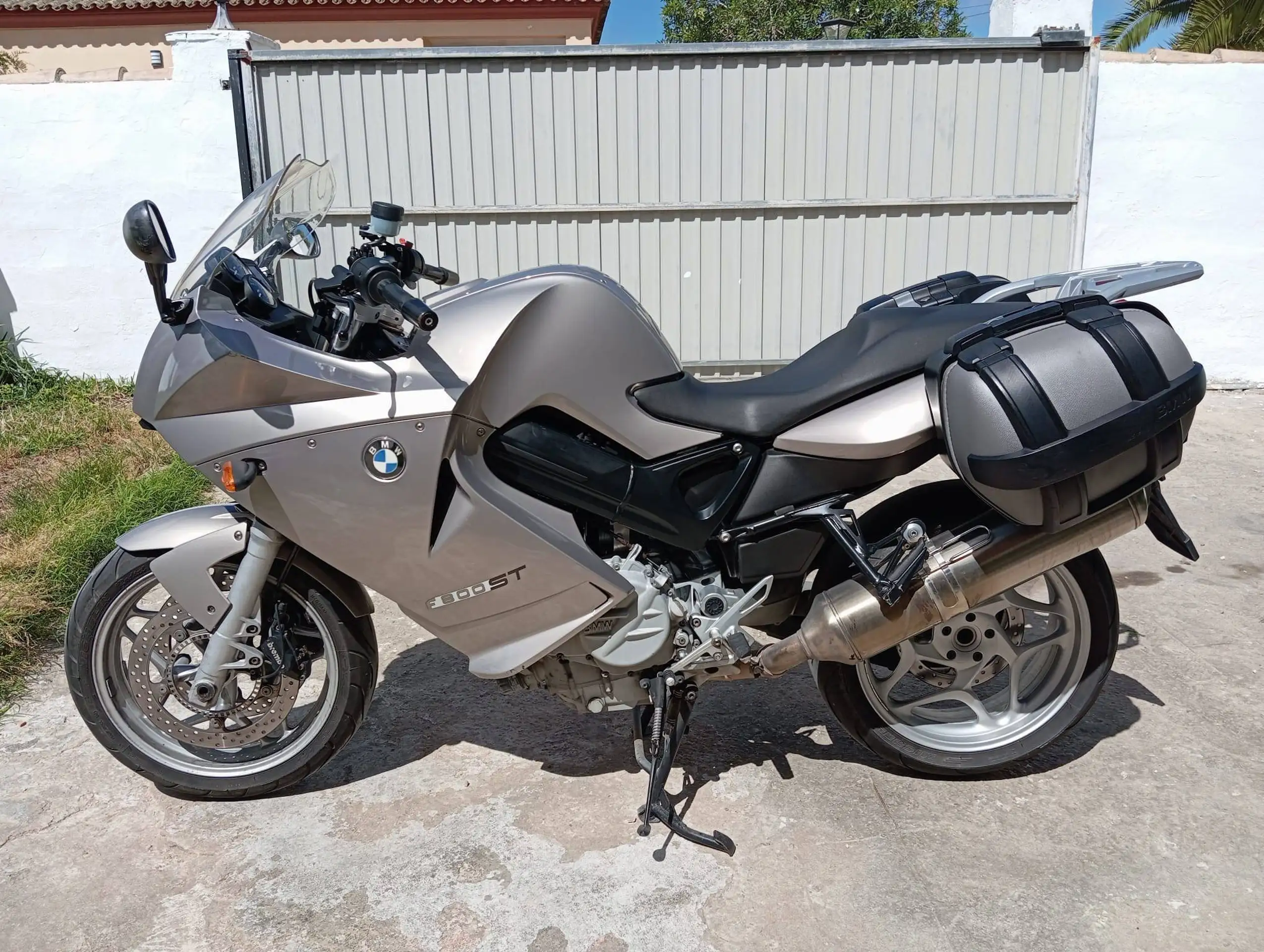 BMW F 800 ST – Vista 2
