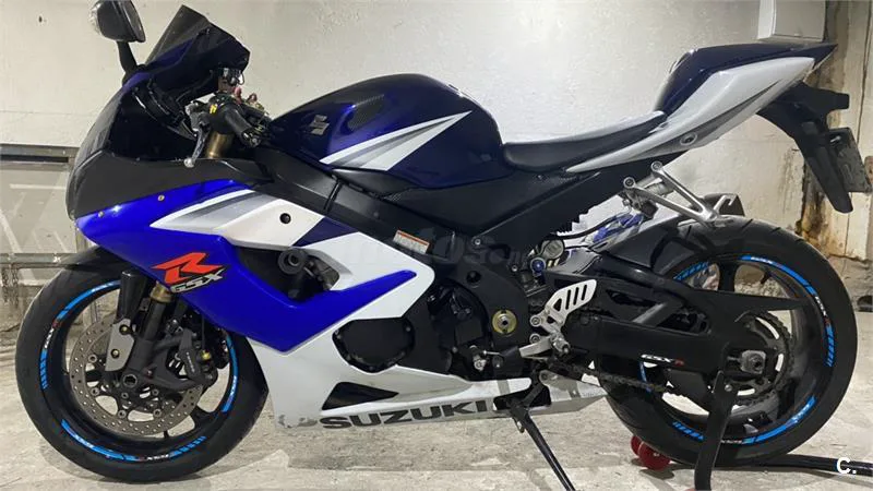 Suzuki GSX-R1000 – Vista 6