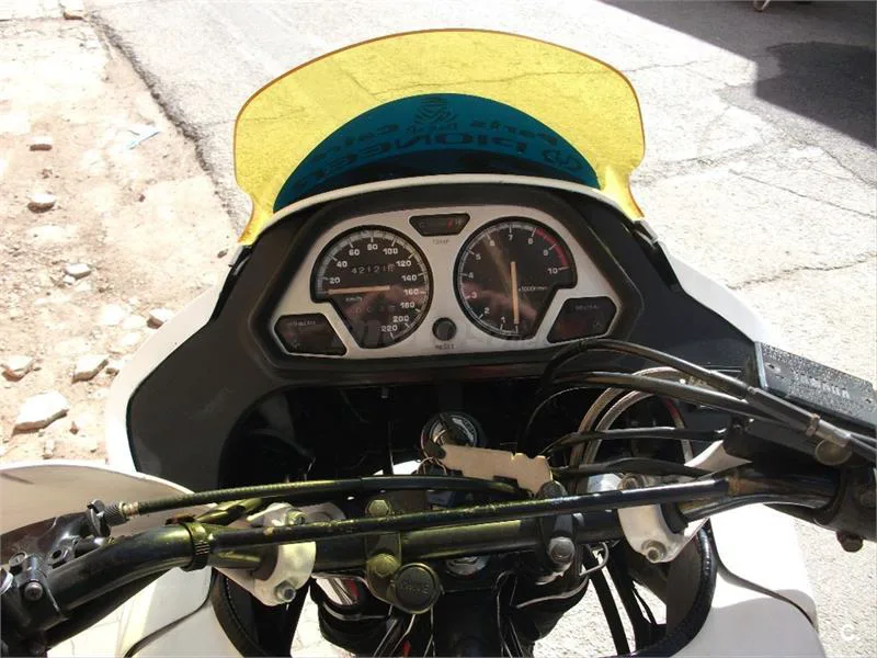 Yamaha XTZ750 Super Ténéré - Vista 6