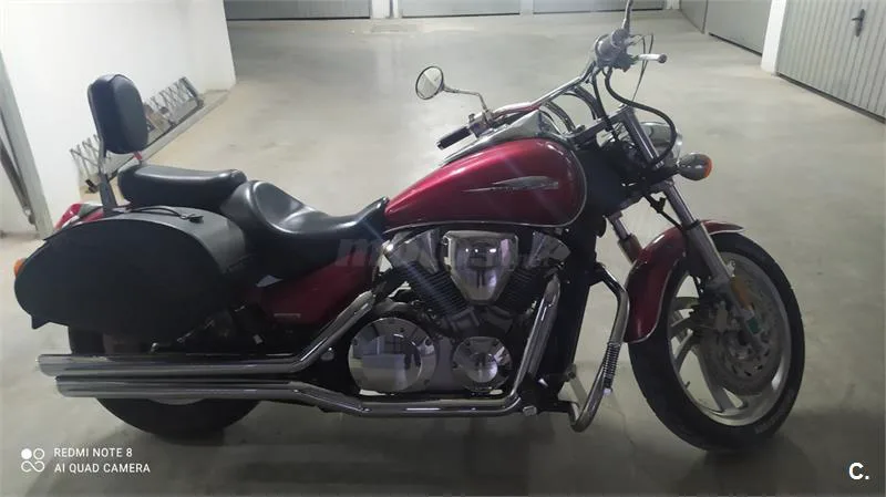 Honda VTX 1300 – Vista 8