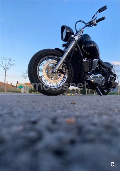 Kawasaki VN 900 CLASSIC – Vista 11