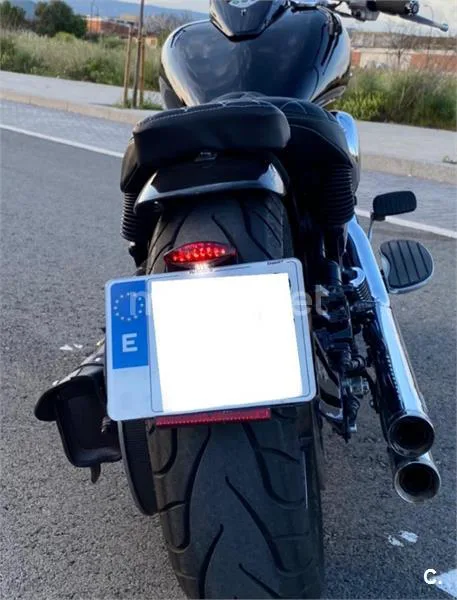 Kawasaki VN 900 CLASSIC – Vista 4