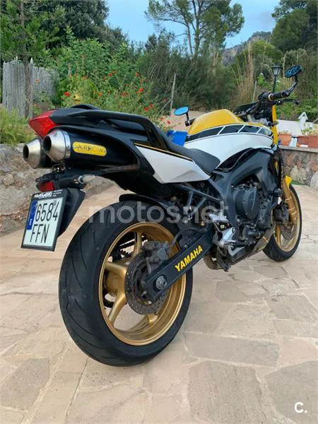 Yamaha FZ6 - Vista 6