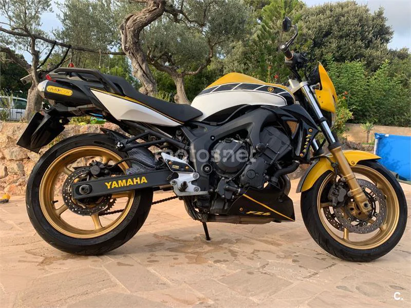 Yamaha FZ6 - Vista 8