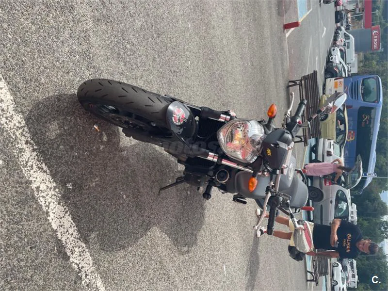 Yamaha FZ6 N S2 – Vista 3