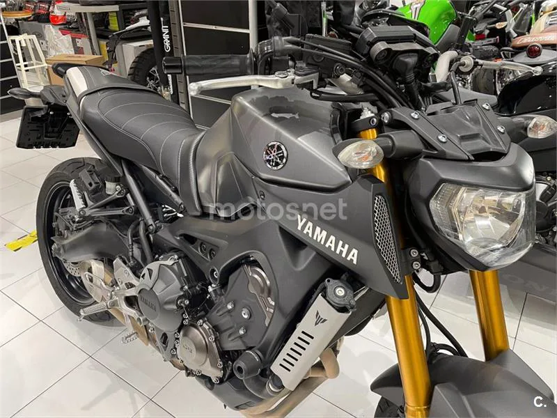 Yamaha MT-09 – Vista 4