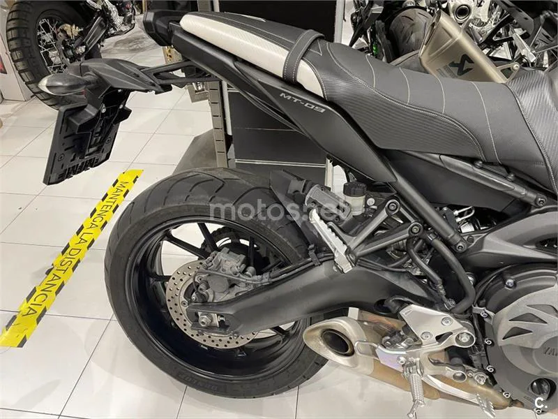 Yamaha MT-09 – Vista 6