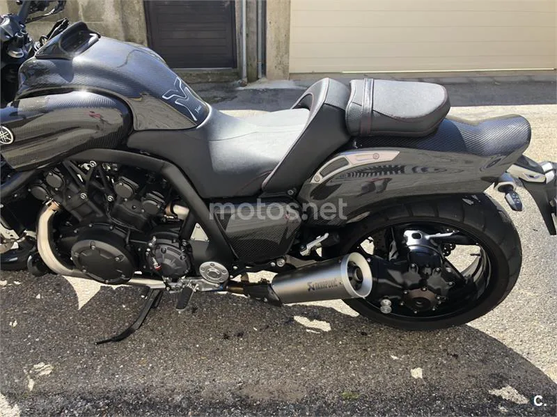 Yamaha V-Max 1700 – Vista 13