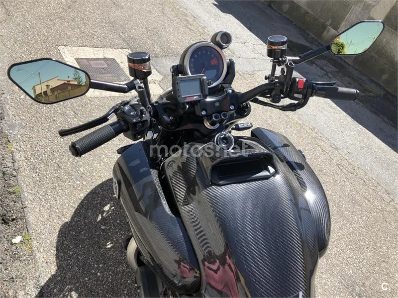 Yamaha V-Max 1700 – Vista 3